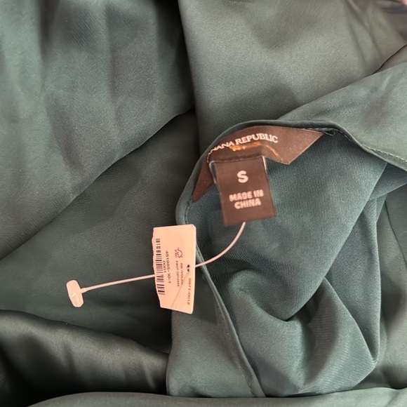 NWT! Banana Republic Deep Sea Teal Satin Twist-Shoulder Maxi Dress - Multiple🦋 - Picture 3 of 7